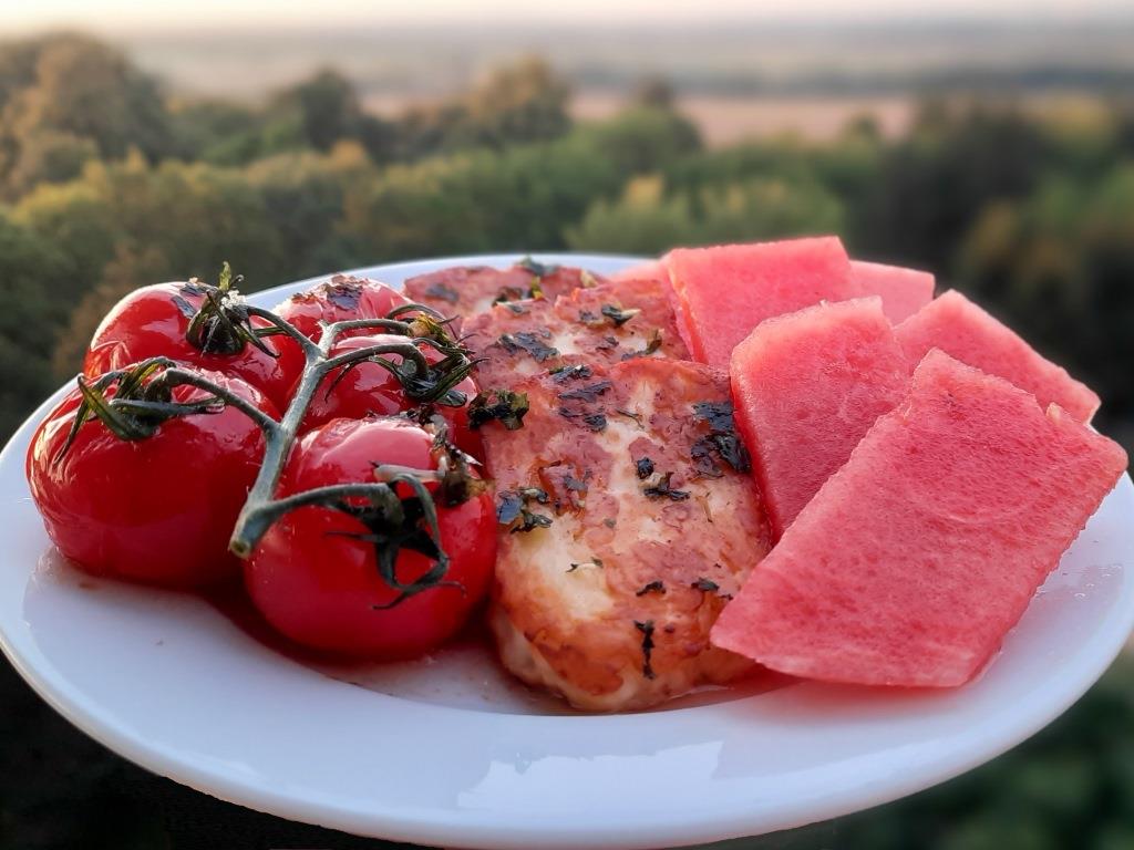 Salat s Halloumi a melounem